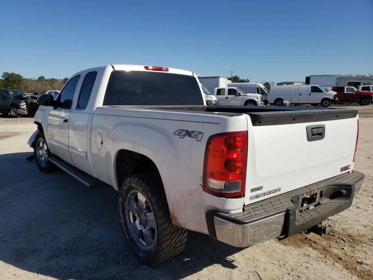 Photo 3 from auction – 2012 GMC SIERRA K15 with VIN 1GTR2UEA9CZ196031