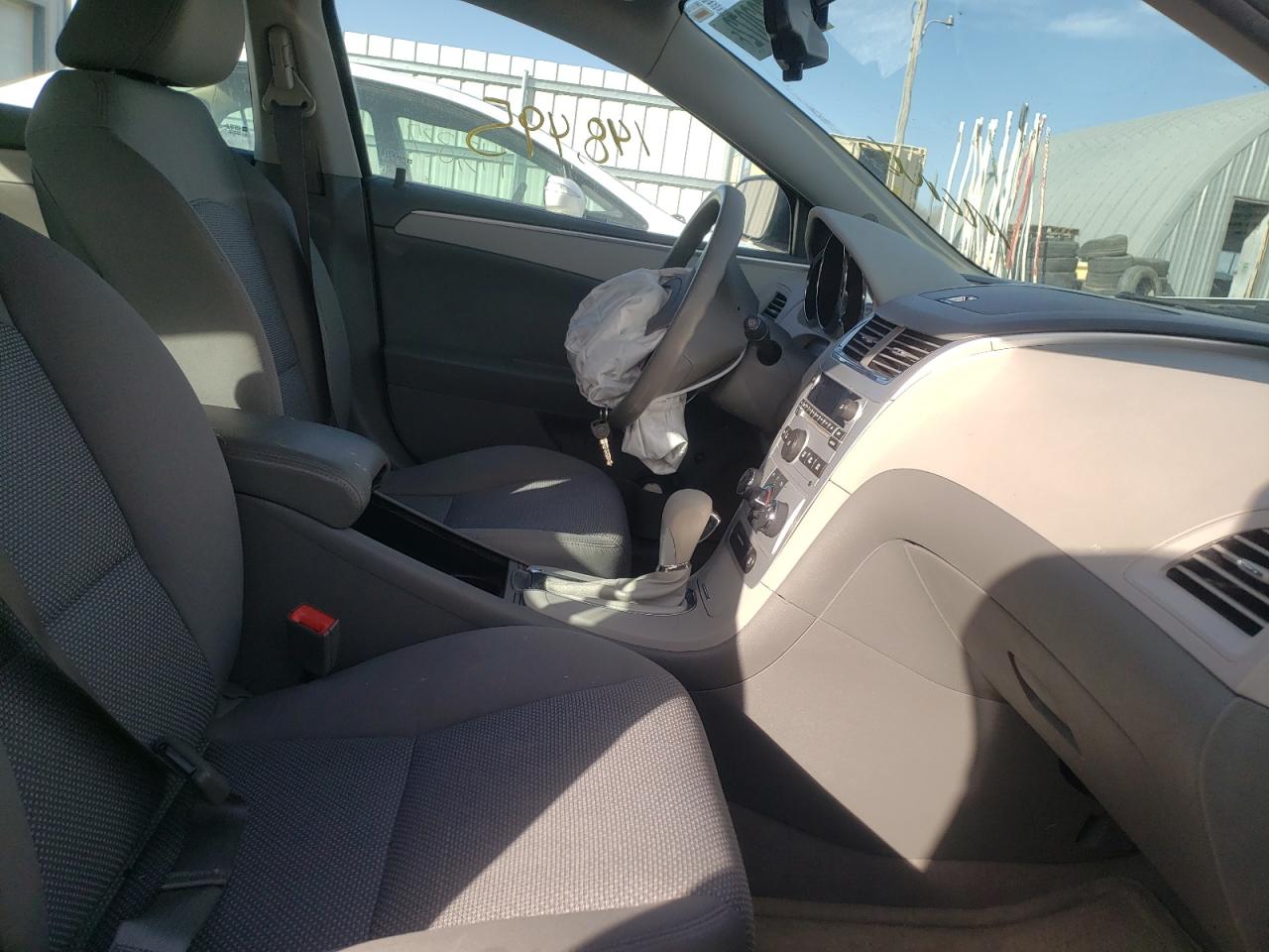 Photo 5 from auction – 2012 CHEVROLET MALIBU LS with VIN 1G1ZA5E04CF386894