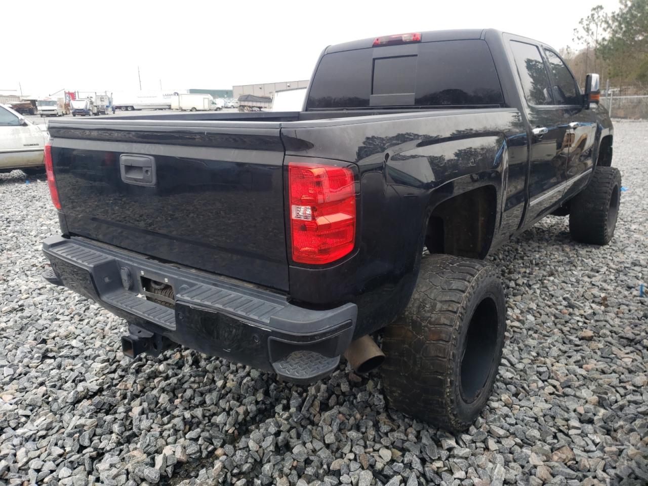 Photo 4 from auction – 2015 CHEVROLET SILVERADO with VIN 1GC1KXE86FF559354