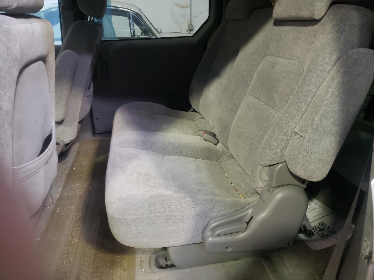 Photo 6 from auction – 2005 KIA SEDONA EX with VIN KNDUP132456740560