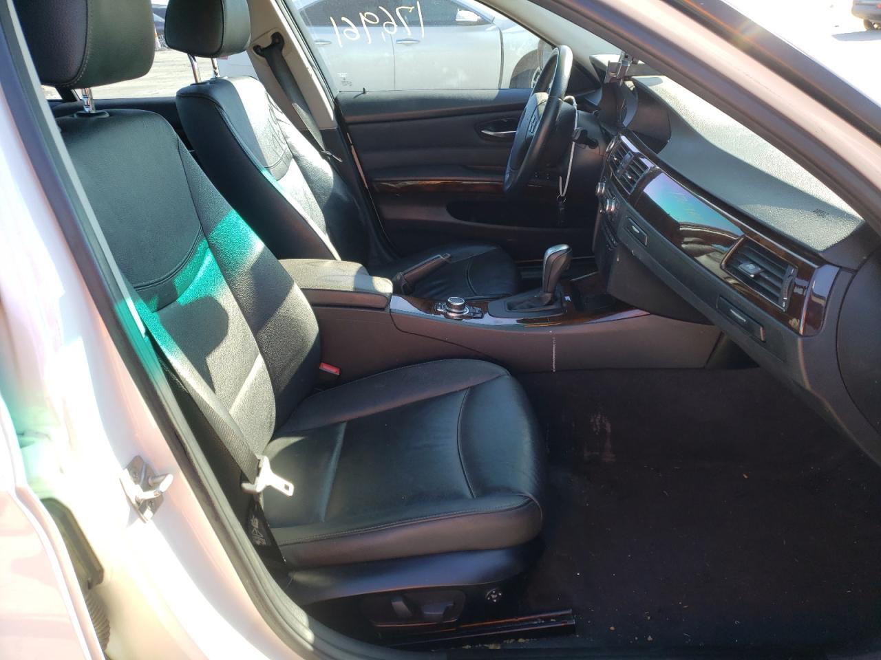 Photo 5 from auction – 2011 BMW 328 I SULE with VIN WBAPH5G50BNM84292