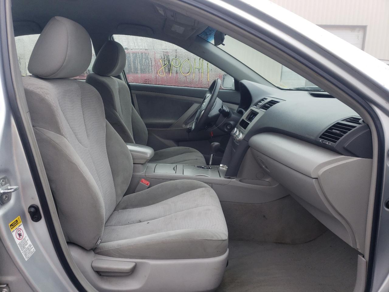 Photo 5 from auction – 2011 TOYOTA CAMRY BASE with VIN 4T1BF3EK6BU714497