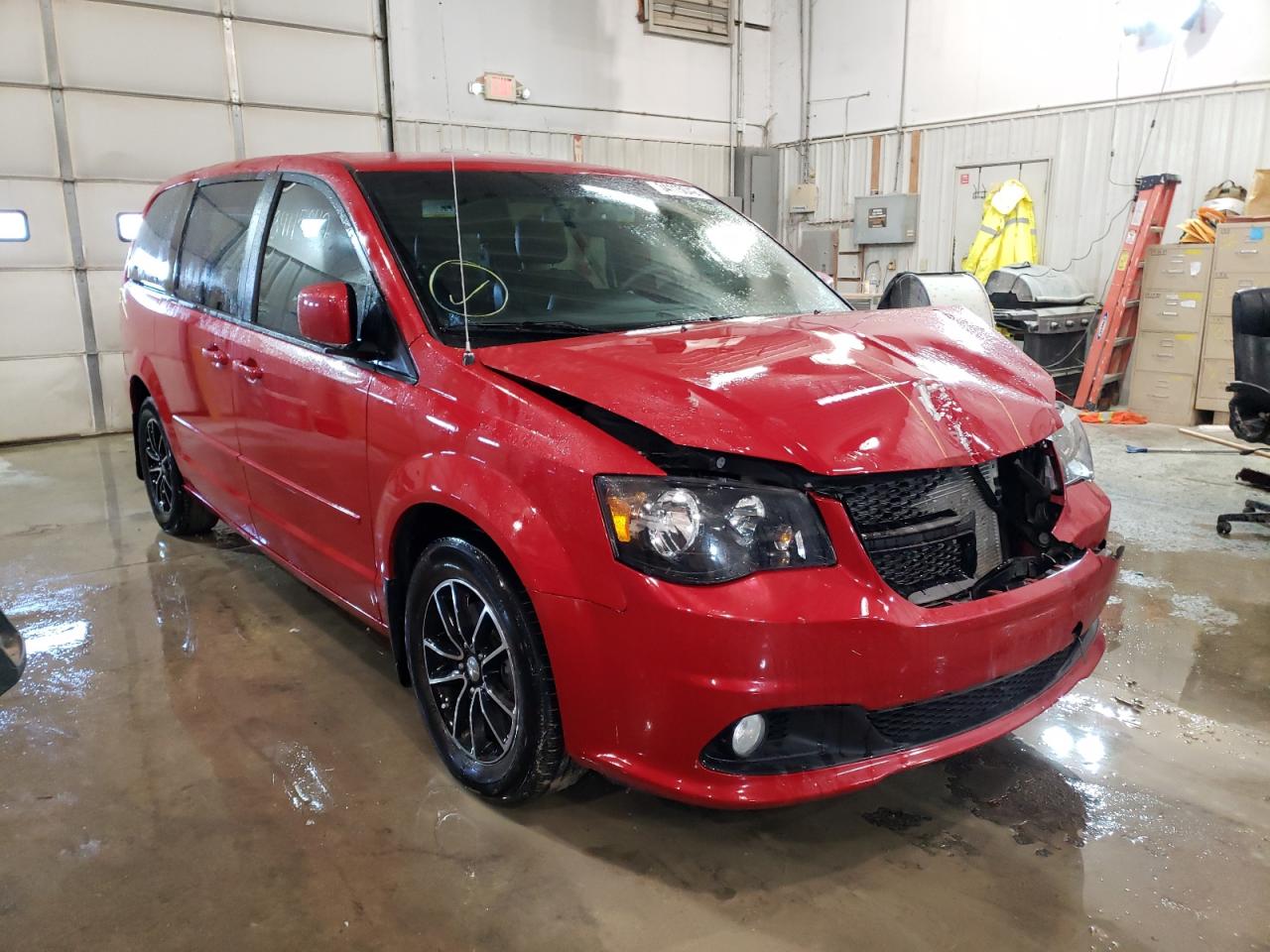 DODGE GRAND CARA 2016 with VIN 2C4RDGCG5GR277224 - Photo from auction