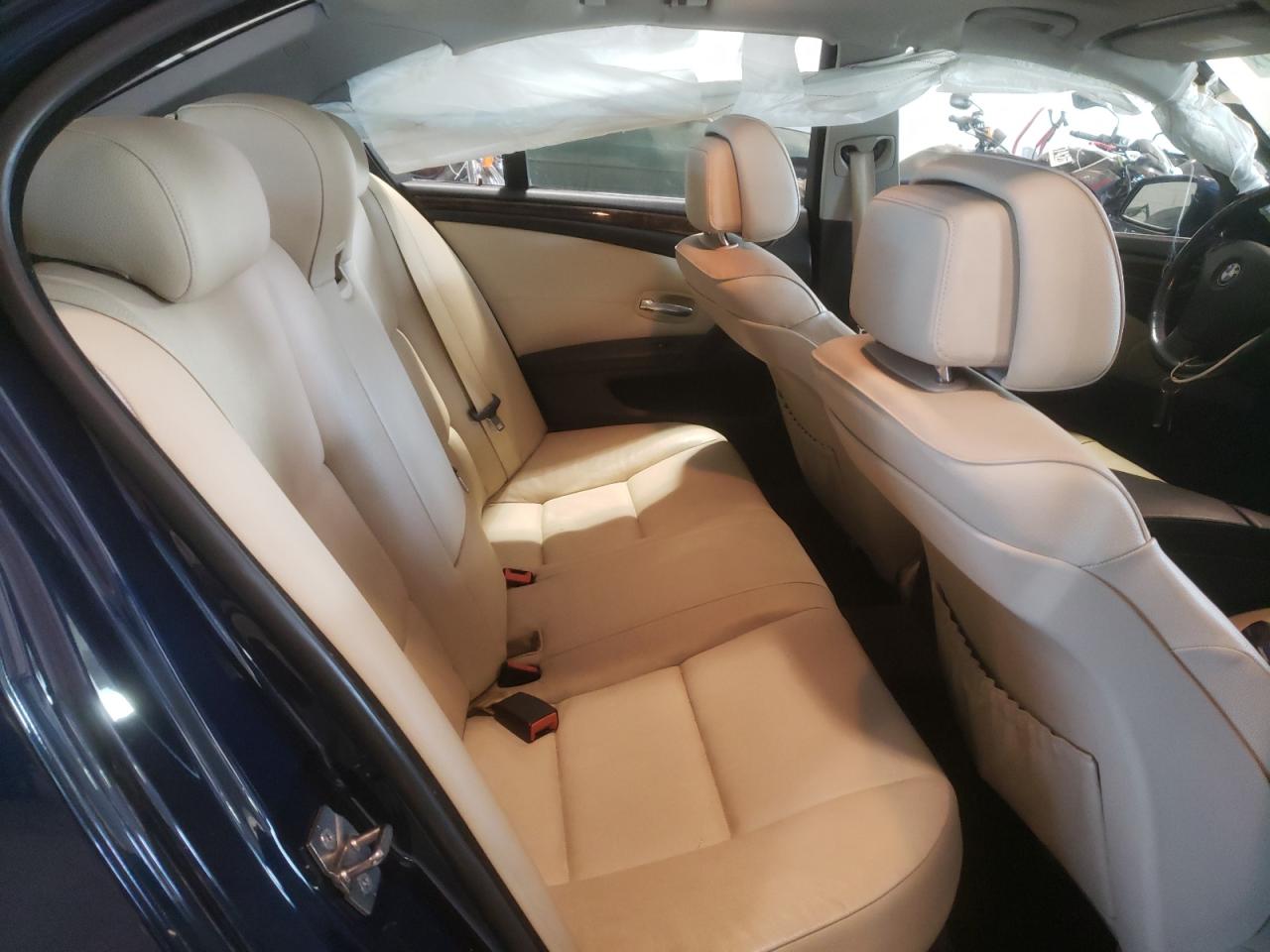 Photo 6 from auction – 2010 BMW 528 XI with VIN WBANV1C51AC444084