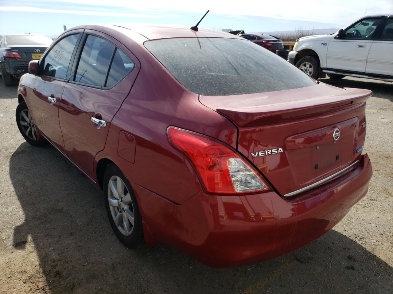 Photo 3 from auction – 2014 NISSAN VERSA S with VIN 3N1CN7AP8EL861541