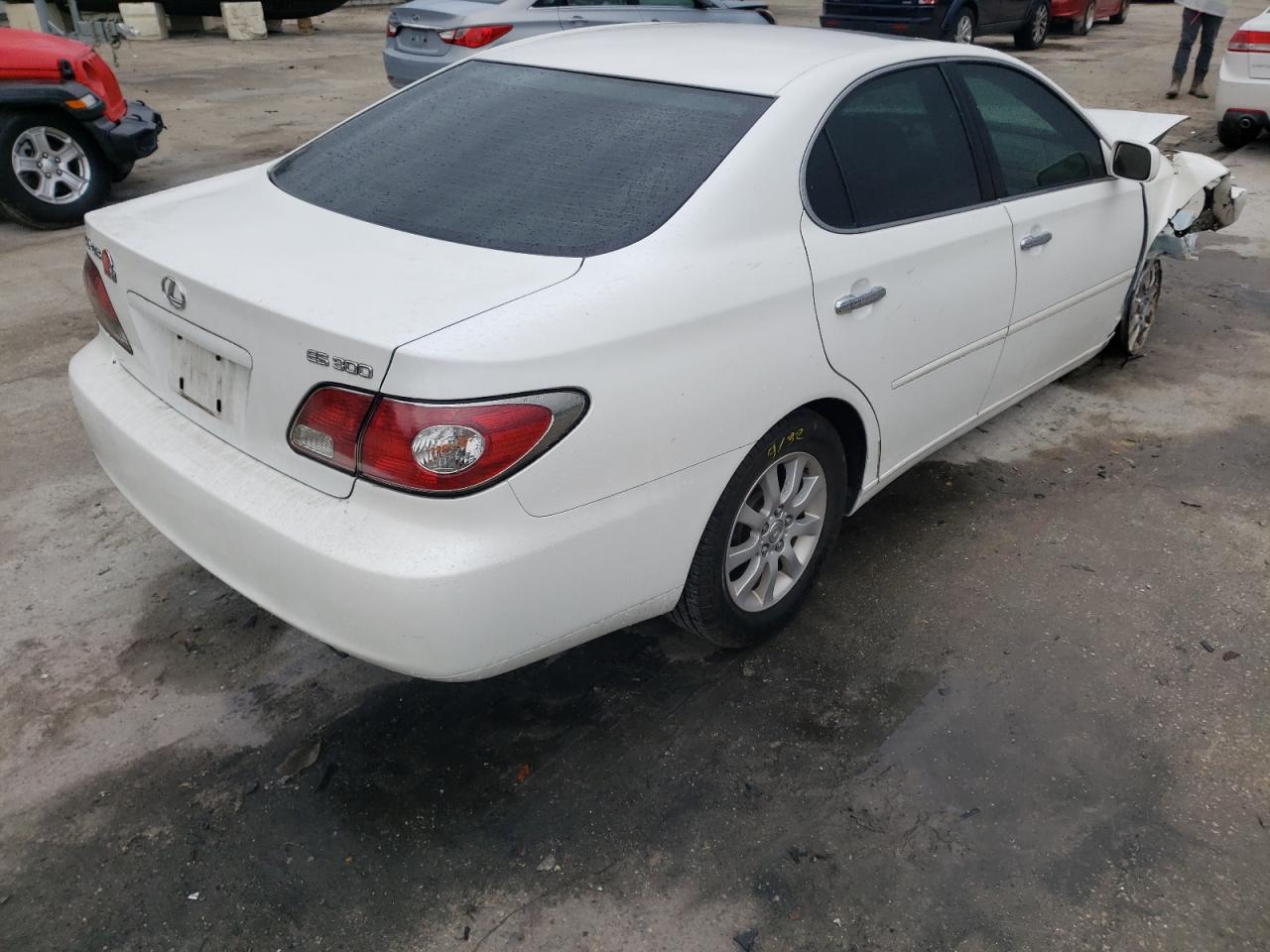 Photo 4 from auction – 2003 LEXUS ES 300 with VIN JTHBF30G130107230
