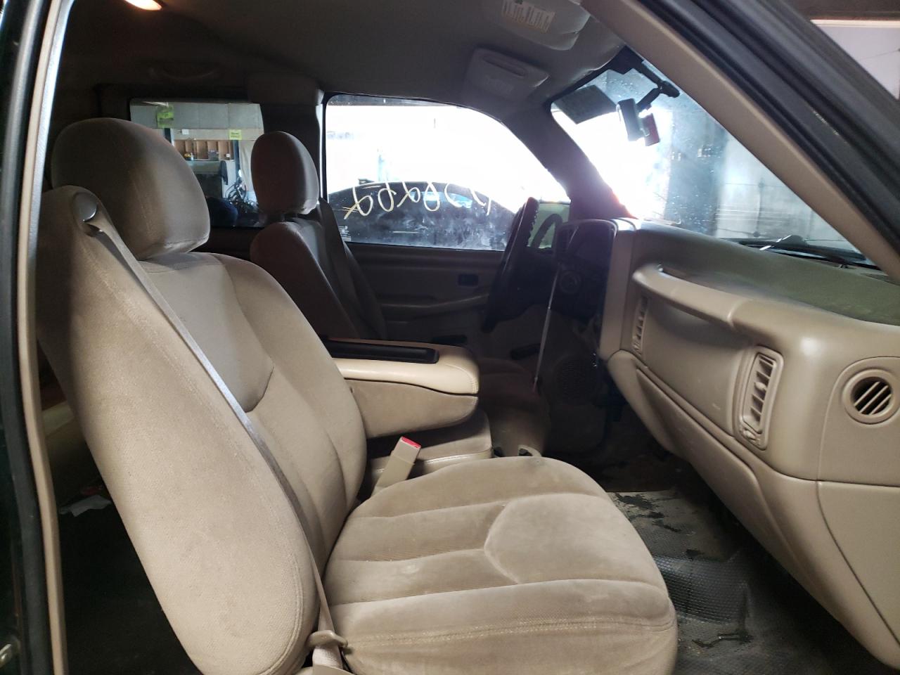 Photo 5 from auction – 2005 GMC NEW SIERRA with VIN 1GTEC19T55Z357208