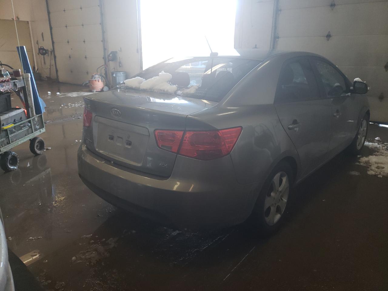 Photo 4 from auction – 2010 KIA FORTE EX with VIN KNAFU4A29A5253339
