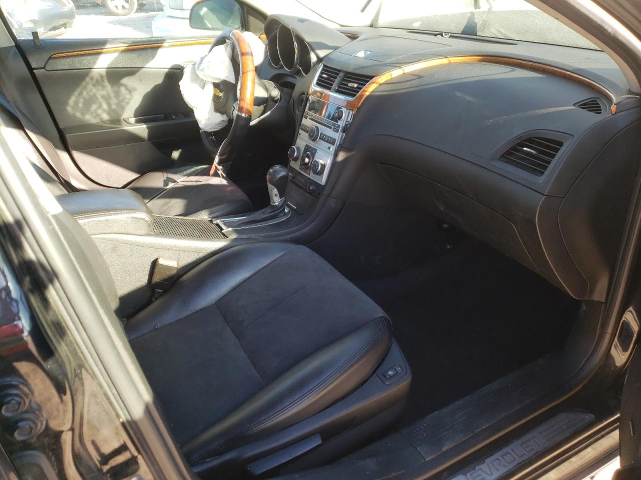 Photo 5 from auction – 2011 CHEVROLET MALIBU 2LT with VIN 1G1ZD5E75BF244475