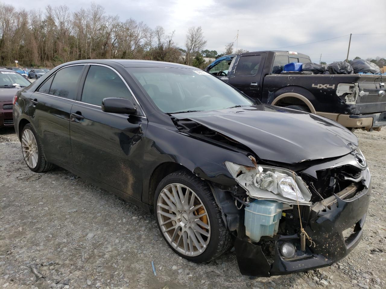 TOYOTA CAMRY BASE 2011 with VIN 4T1BF3EK8BU172982 - Photo from auction