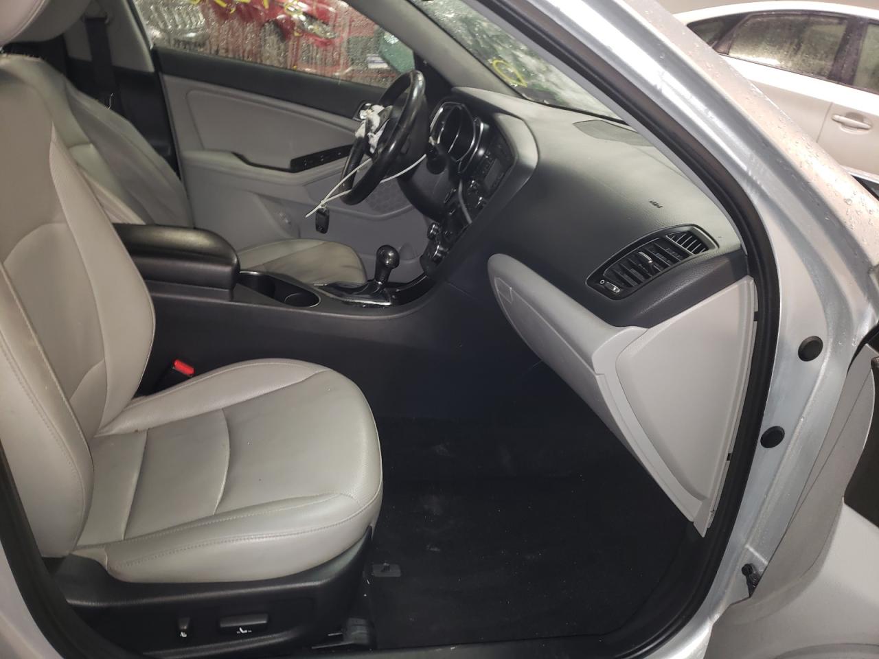 Photo 5 from auction – 2014 KIA OPTIMA EX with VIN 5XXGN4A79EG267954