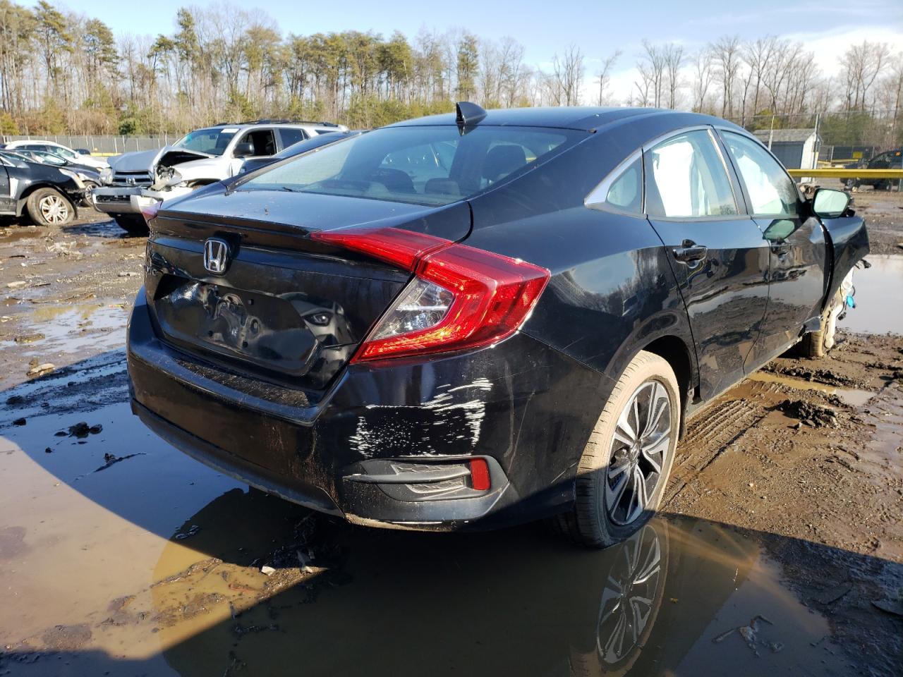 Photo 4 from auction – 2016 HONDA CIVIC EX with VIN 19XFC1F31GE200668