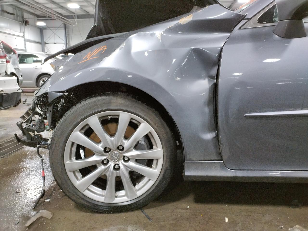 Photo 9 from auction – 2014 LEXUS GS 350 with VIN JTHCE1BL5E5024301