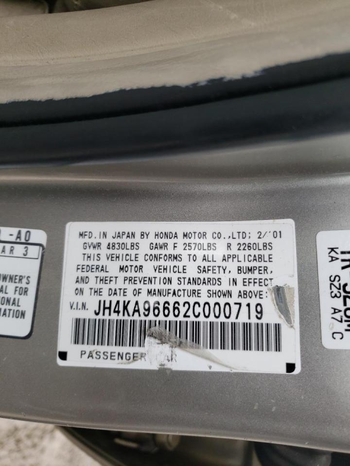 Photo 10 from auction – 2002 ACURA 3.5RL with VIN JH4KA96662C000719