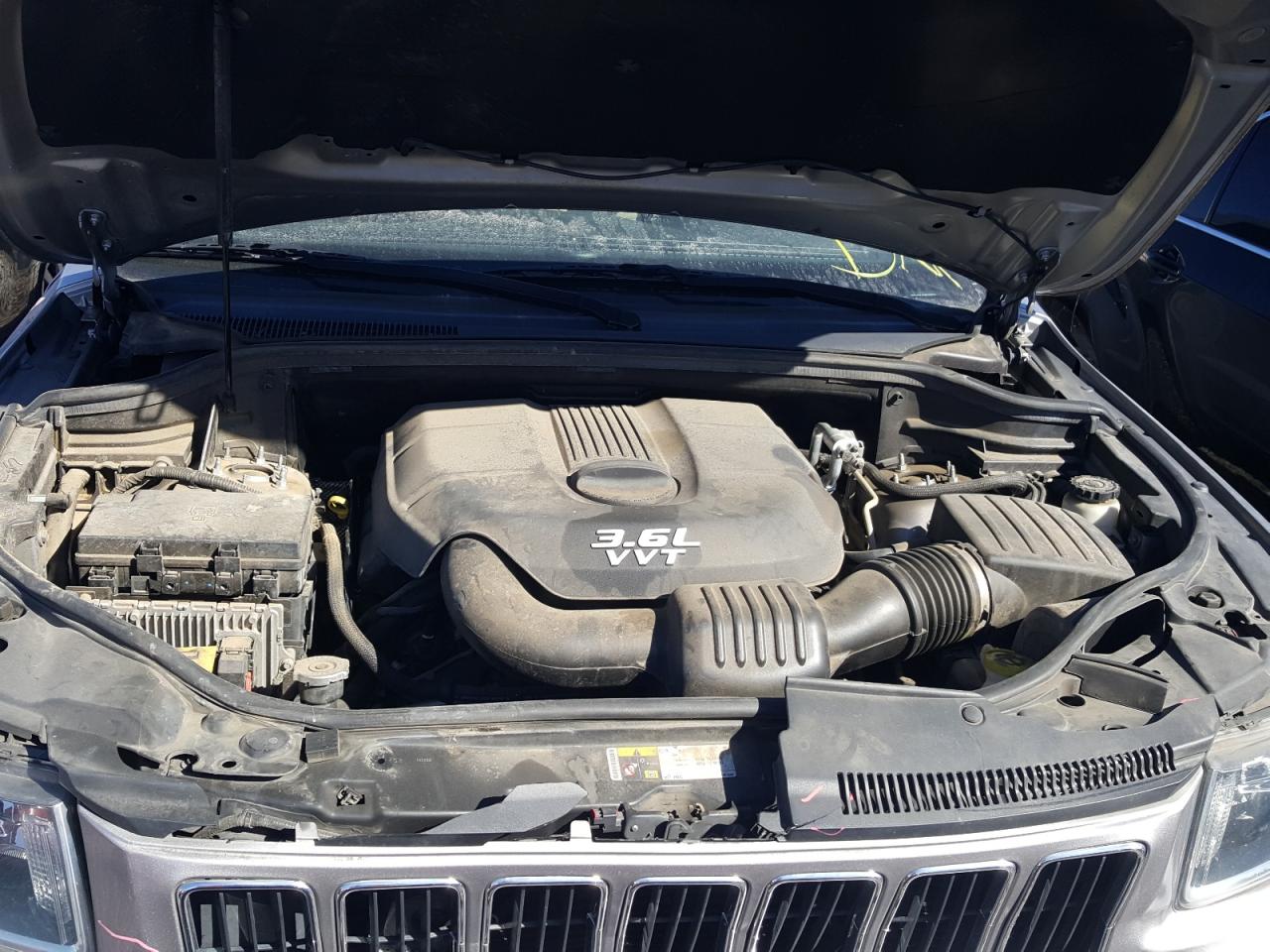 Photo 7 from auction – 2014 JEEP GRAND CHER with VIN 1C4RJEBGXEC185546