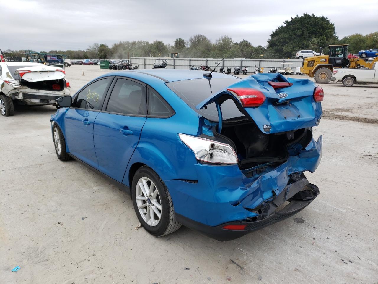 Photo 3 from auction – 2016 FORD FOCUS SE with VIN 1FADP3F29GL381997