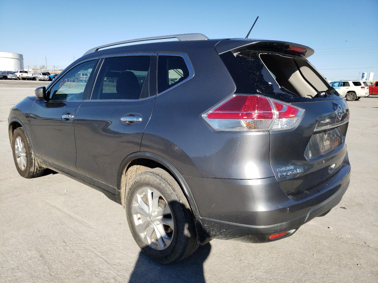 Photo 3 from auction – 2016 NISSAN ROGUE S with VIN KNMAT2MT6GP732579