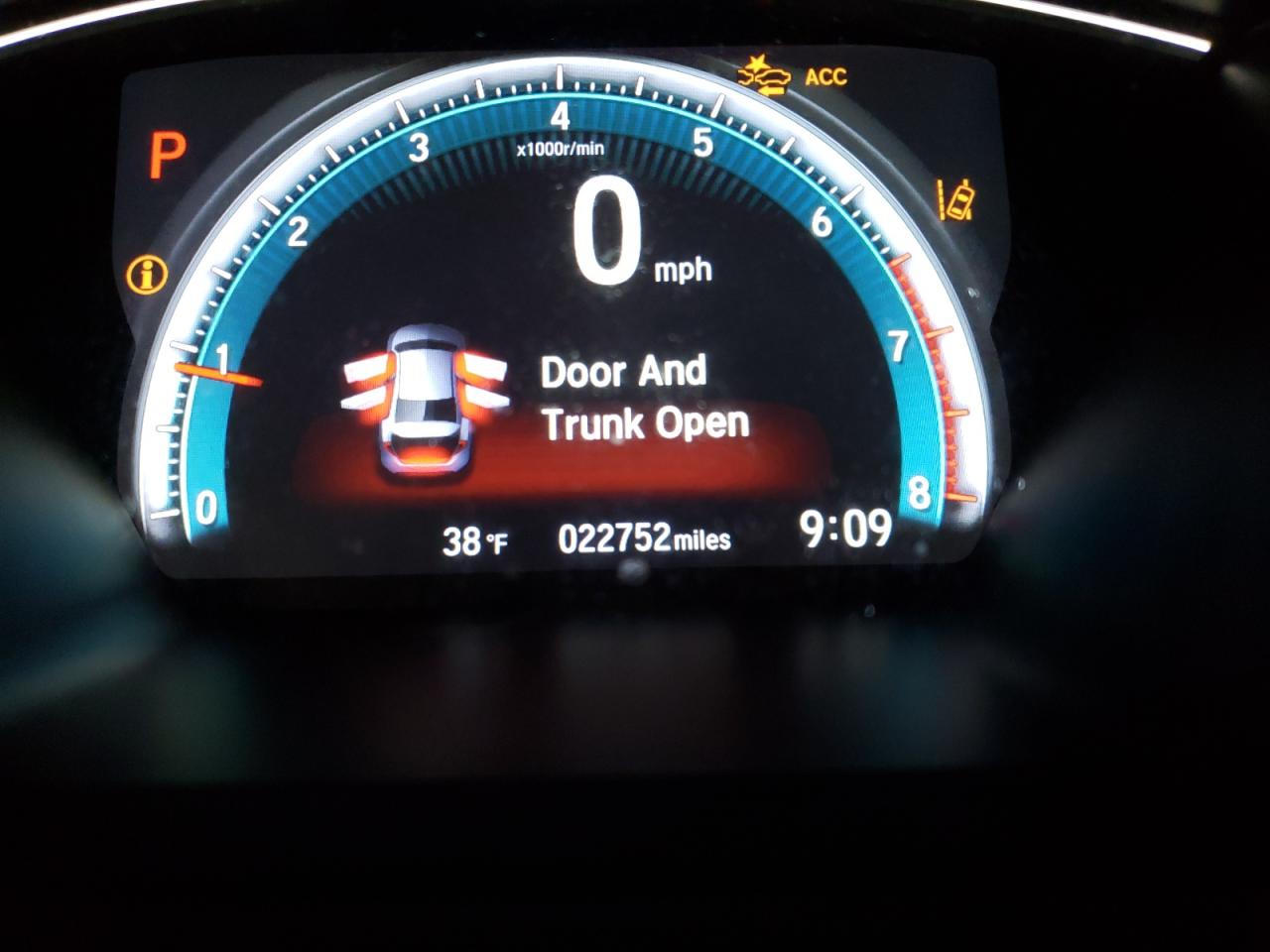 Photo 8 from auction – 2019 HONDA CIVIC EX with VIN 2HGFC1F39KH651393