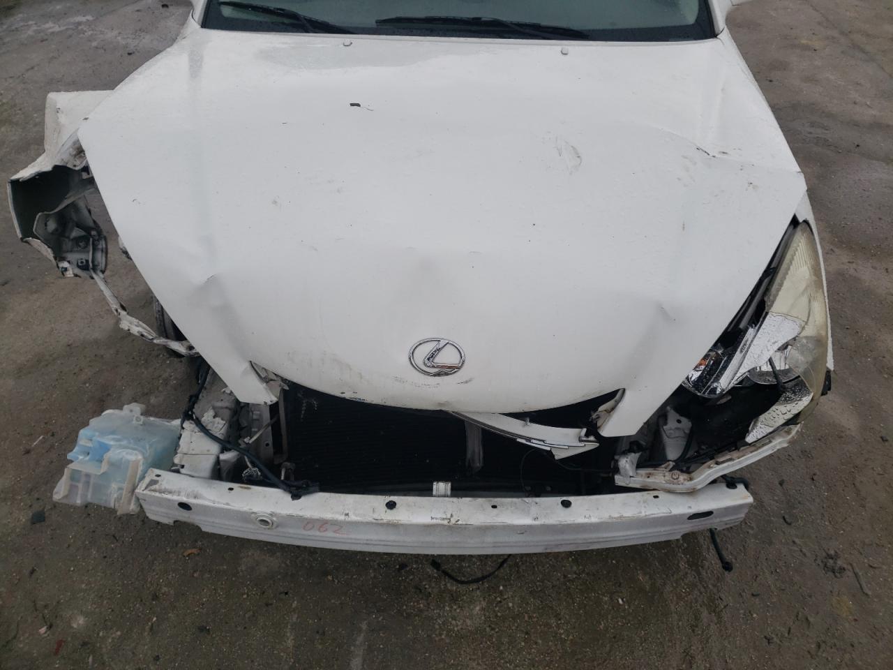 Photo 7 from auction – 2003 LEXUS ES 300 with VIN JTHBF30G130107230