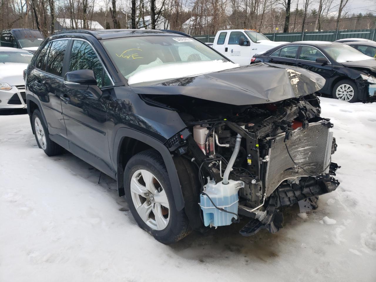 TOYOTA RAV4 XLE 2021 with VIN 2T3P1RFV6MC184284 - Photo from auction