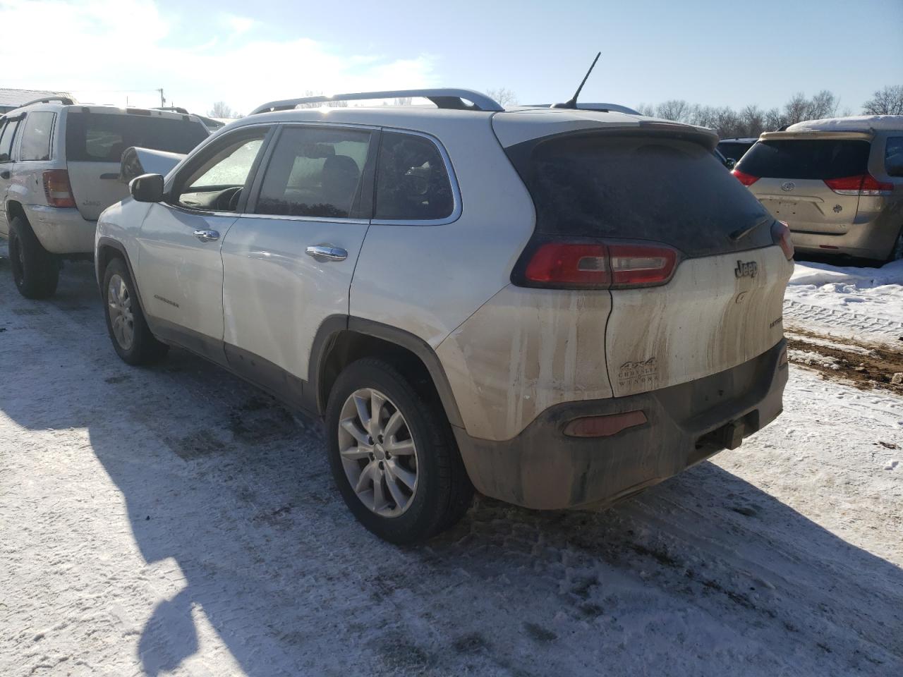 Photo 3 from auction – 2015 JEEP CHEROKEE L with VIN 1C4PJMDS9FW640034