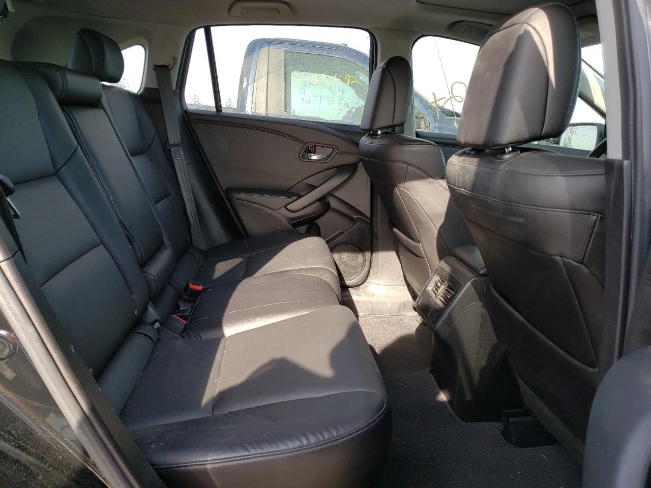 Photo 6 from auction – 2018 ACURA RDX with VIN 5J8TB3H34JL012998