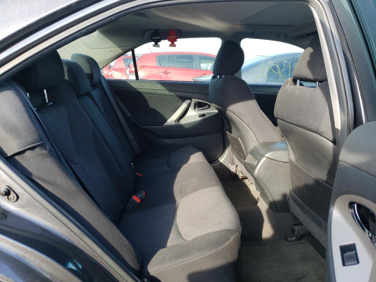 Photo 6 from auction – 2007 TOYOTA CAMRY CE with VIN 4T1BE46K57U620657