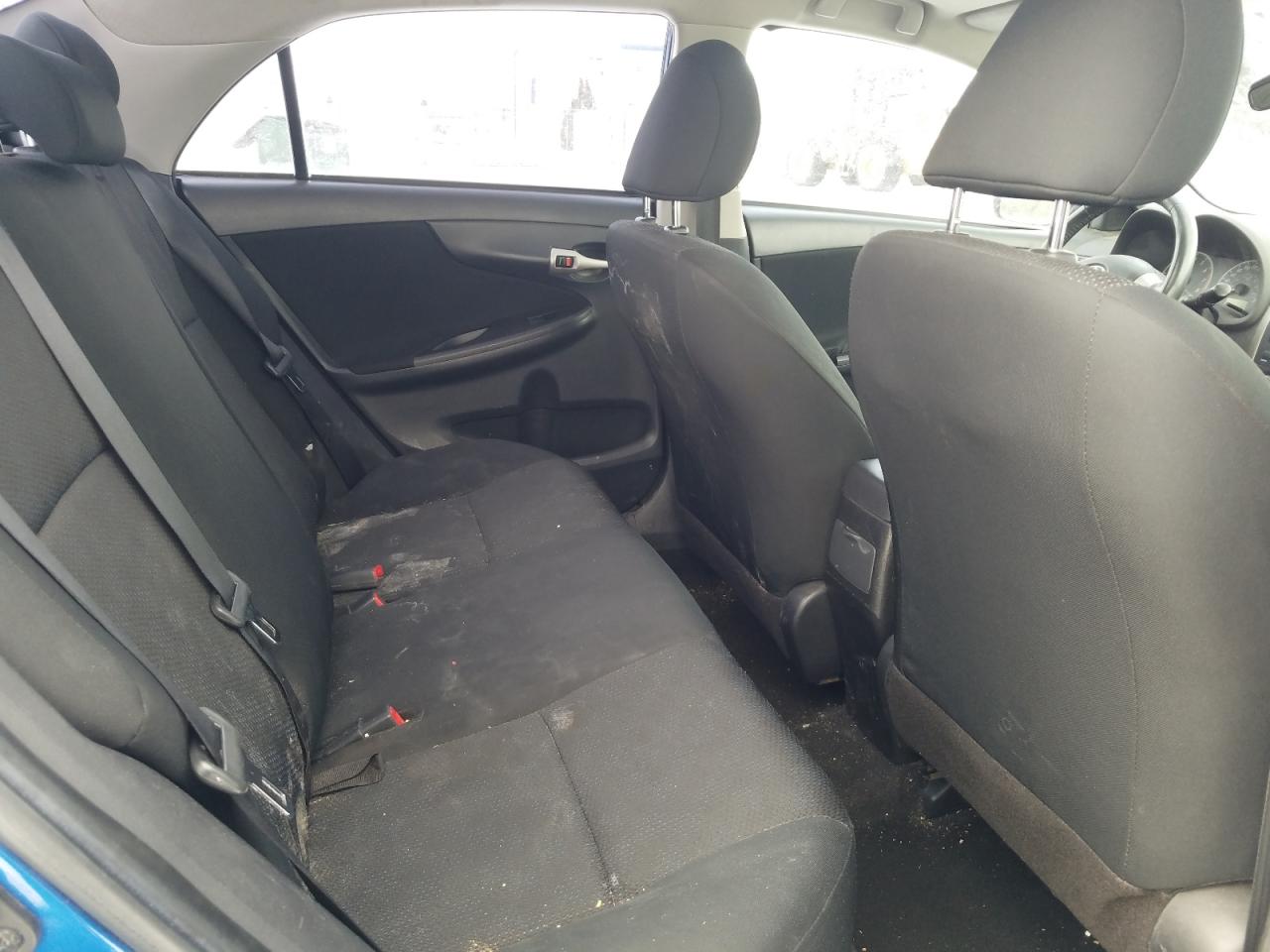 Zdjęcie 6 z aukcji – 2010 TOYOTA COROLLA BA z VIN 2T1BU4EE8AC323647
