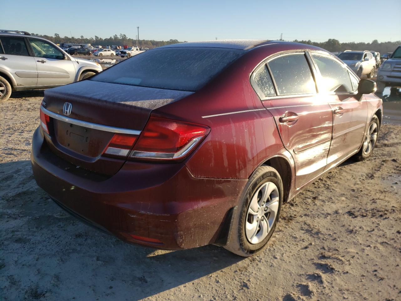 Photo 4 from auction – 2013 HONDA CIVIC LX with VIN 2HGFB2F50DH595826