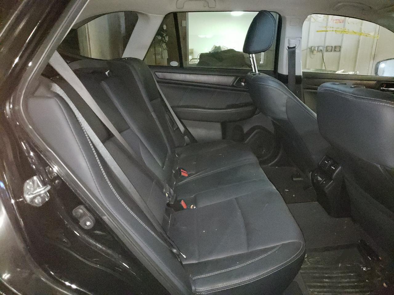 Photo 6 from auction – 2018 SUBARU OUTBACK 2. with VIN 4S4BSAKC5J3379072