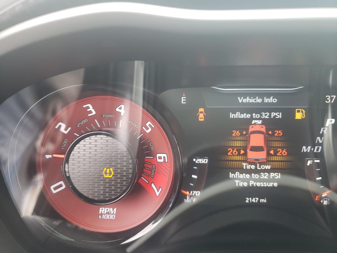 Photo 8 from auction – 2019 DODGE CHALLENGER with VIN 2C3CDZL91KH544946