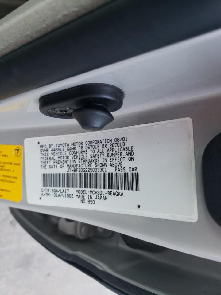 Photo 10 from auction – 2002 LEXUS ES 300 with VIN JTHBF30G225003301