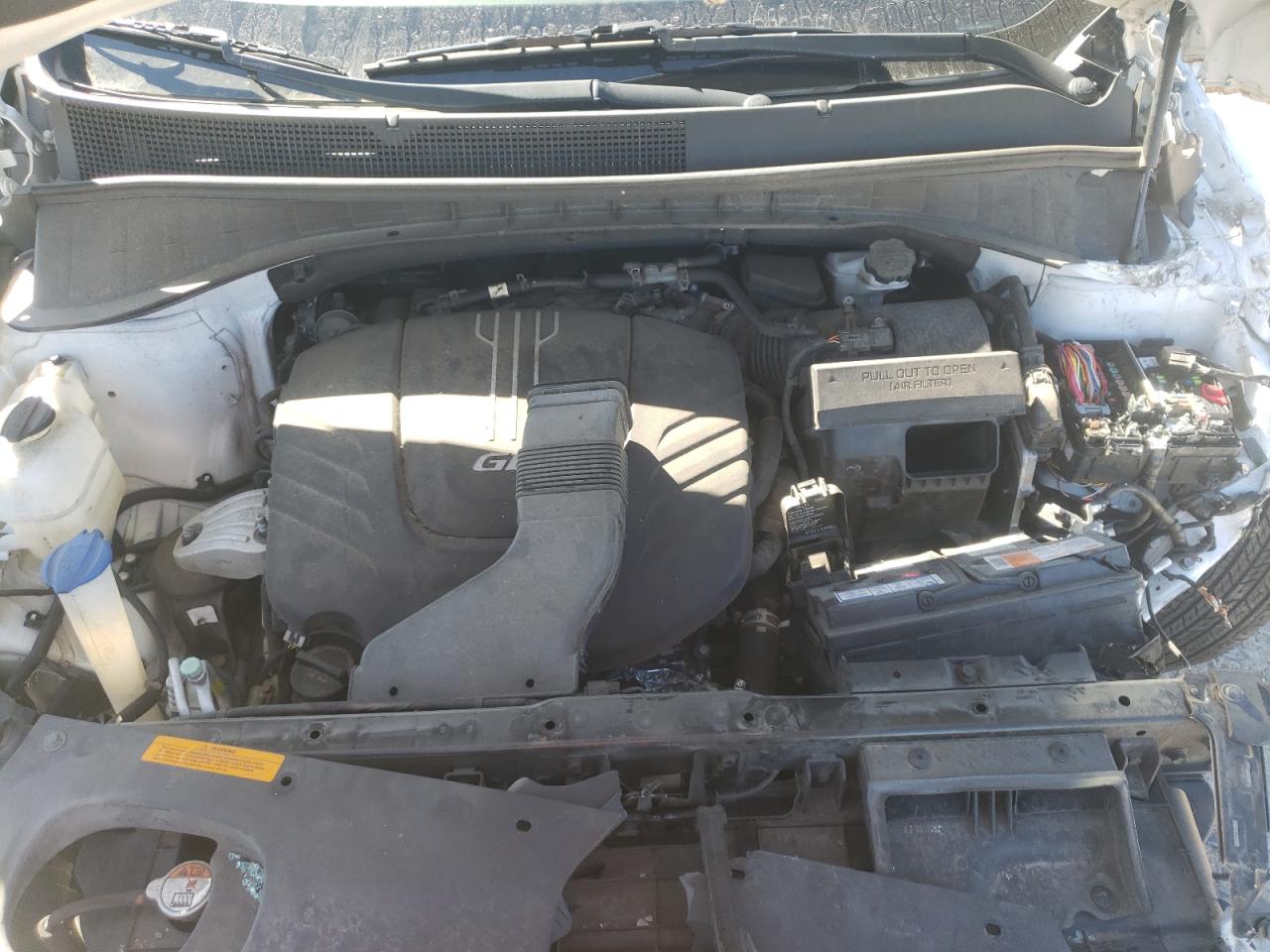Photo 7 from auction – 2017 KIA SORENTO SX with VIN 5XYPKDA51HG310982