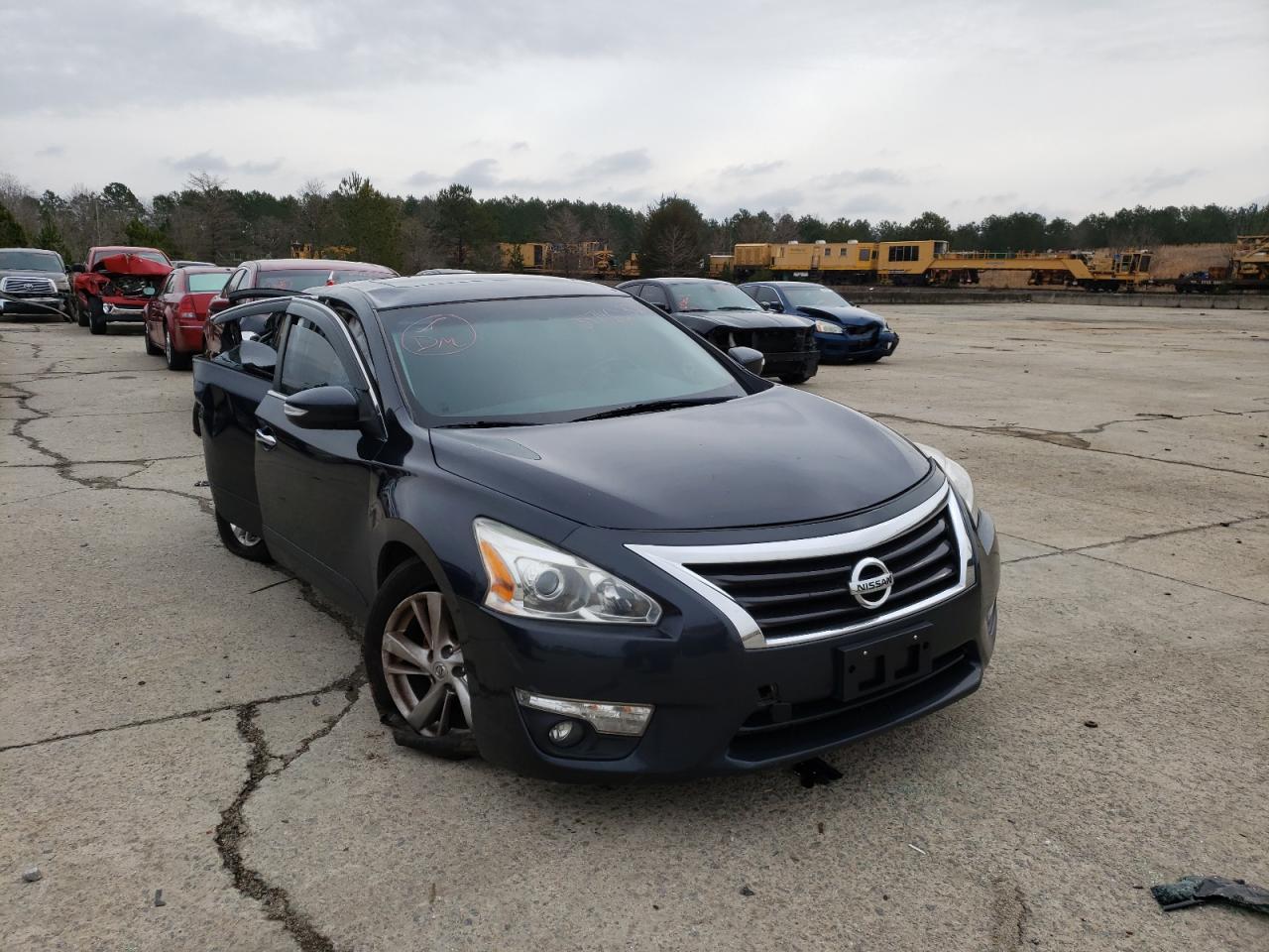 NISSAN ALTIMA 2.5 2013 with VIN 1N4AL3AP4DN561535 - Photo from auction