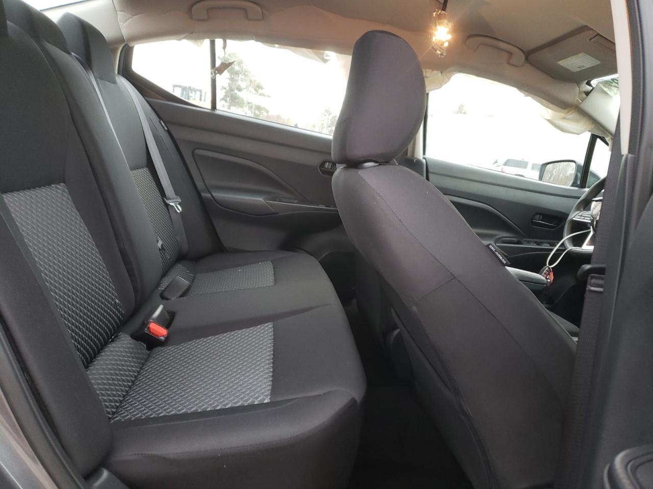 Photo 6 from auction – 2020 NISSAN VERSA S with VIN 3N1CN8DV3LL902199