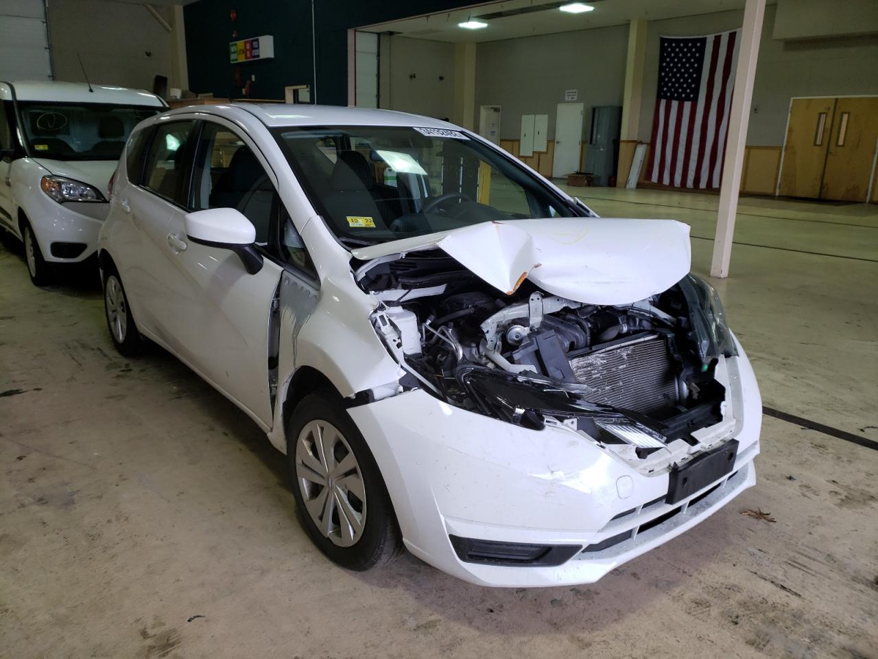 NISSAN VERSA NOTE 2019 with VIN 3N1CE2CP7KL360510 - Photo from auction