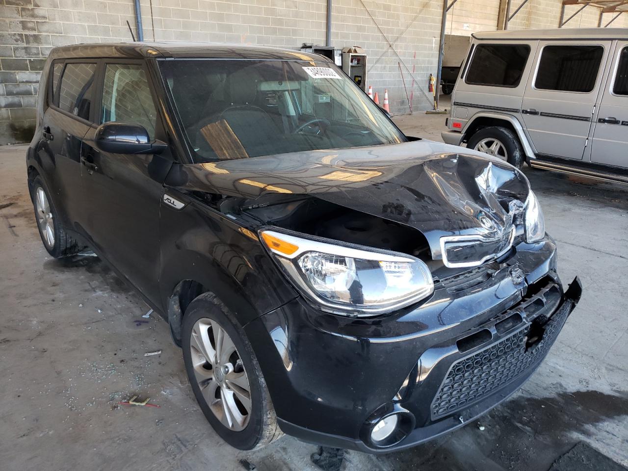 KIA SOUL + 2016 with VIN KNDJP3A57G7397915 - Photo from auction