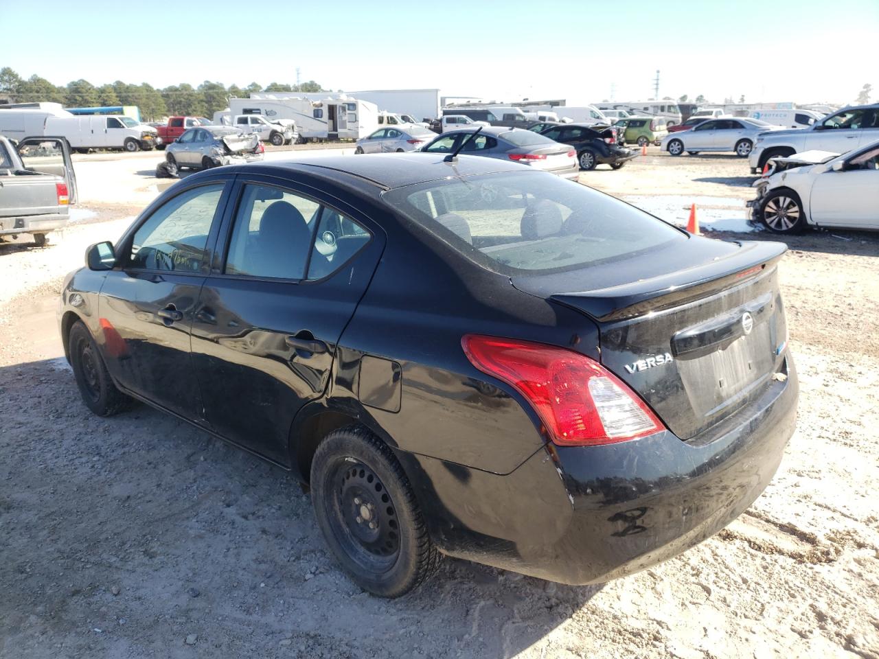 Photo 3 from auction – 2014 NISSAN VERSA S with VIN 3N1CN7AP5EL817481