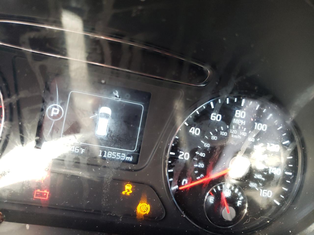 Photo 8 from auction – 2016 KIA SORENTO LX with VIN 5XYPH4A15GG039113