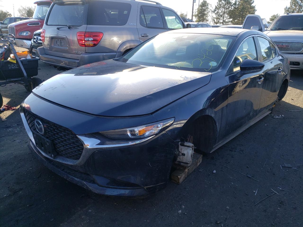 Photo 2 from auction – 2020 MAZDA 3 PREFERRE with VIN JM1BPBDM3L1149143