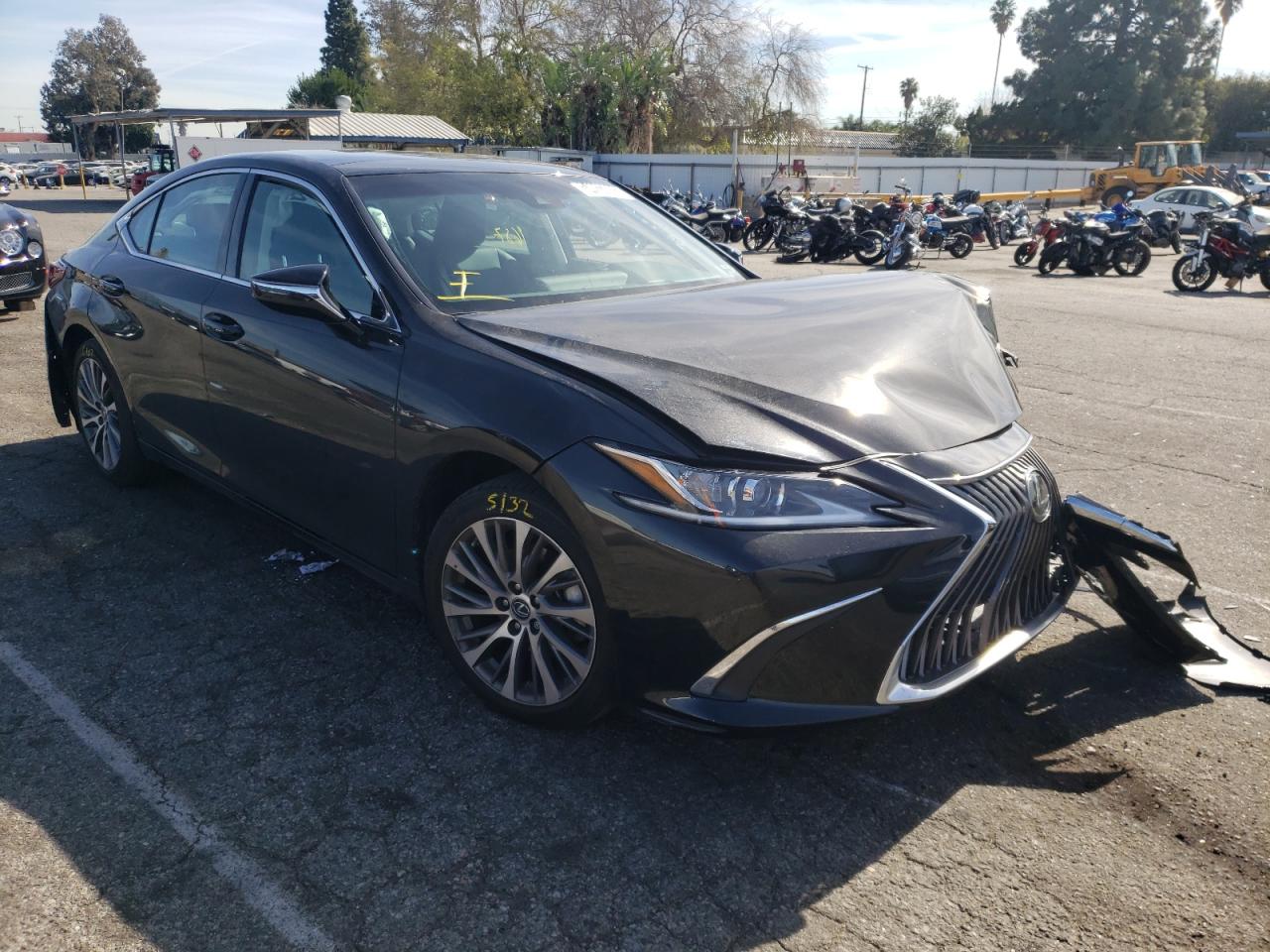 Photo 1 from auction – 2020 LEXUS ES 350 with VIN 58ADZ1B16LU060885