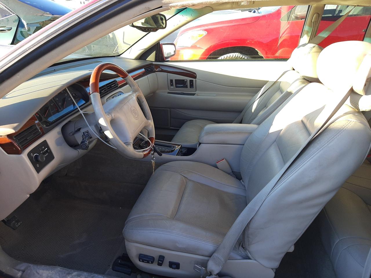 Photo 5 from auction – 2000 CADILLAC ELDORADO T with VIN 1G6ET1293YB700838
