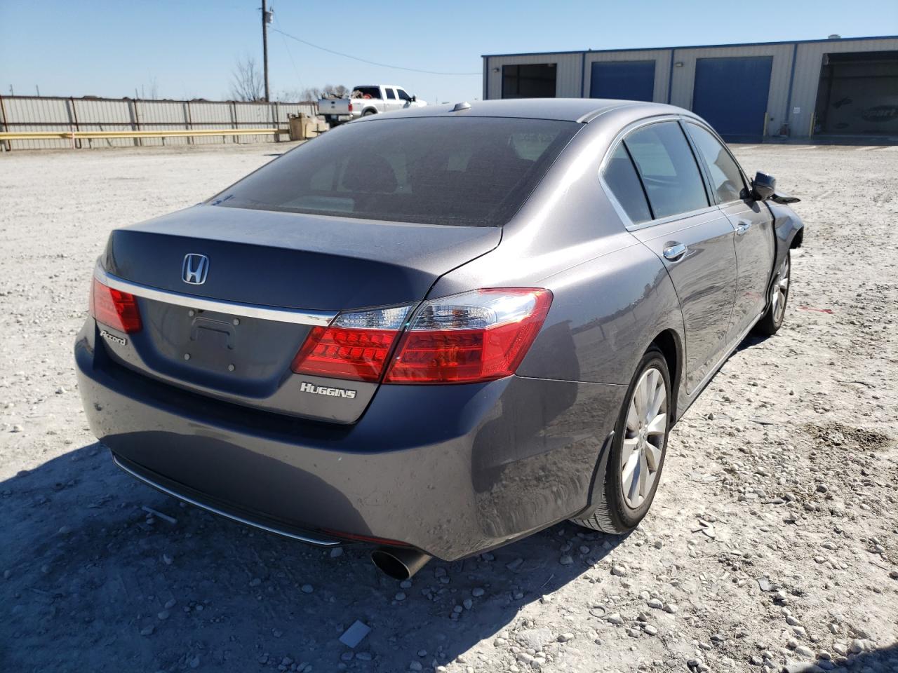 Photo 4 from auction – 2015 HONDA ACCORD EXL with VIN 1HGCR2F81FA274744