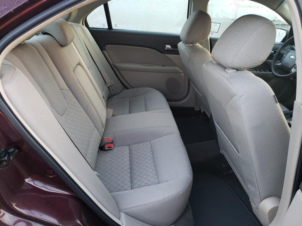 Photo 6 from auction – 2011 FORD FUSION SE with VIN 3FAHP0HA6BR124844