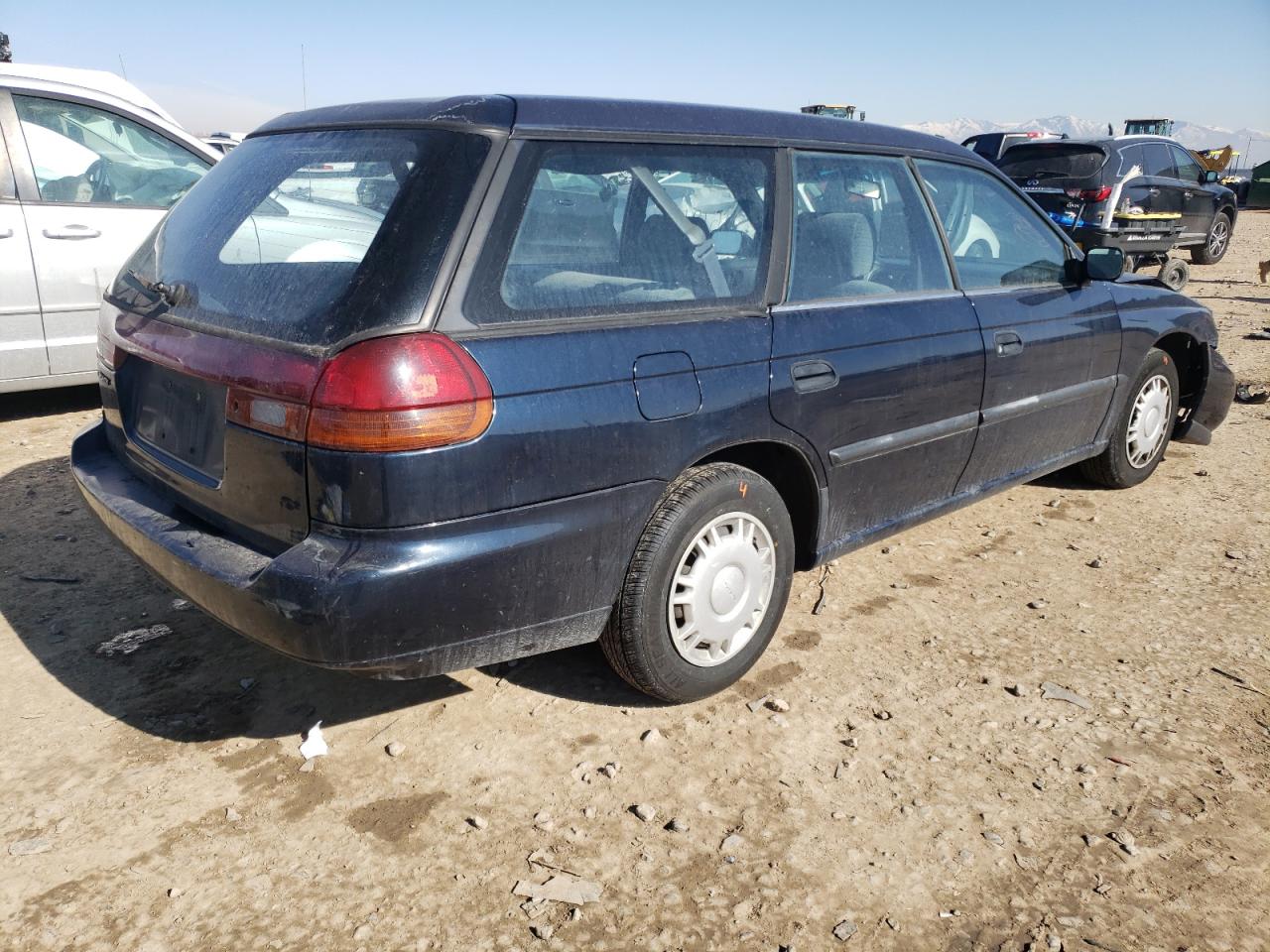 Photo 4 from auction – 1999 SUBARU LEGACY BRI with VIN 4S3BK4257X7315642