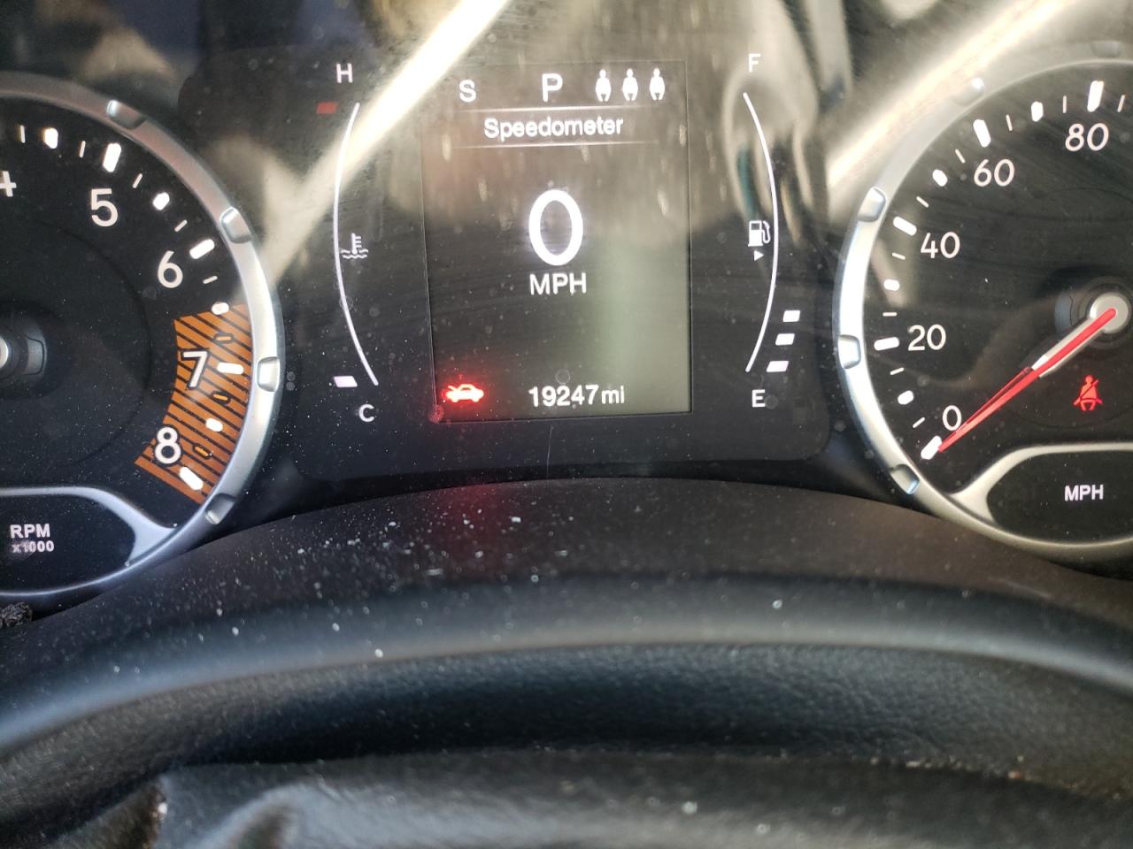 Photo 8 from auction – 2019 JEEP RENEGADE L with VIN ZACNJBBB9KPK01144