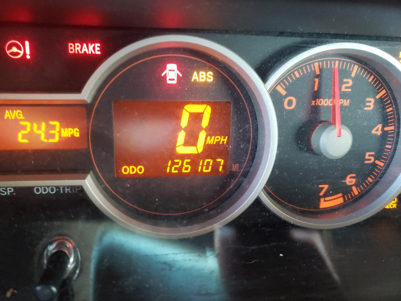 Photo 8 from auction – 2011 TOYOTA SCION XB with VIN JTLZE4FE4B1121327