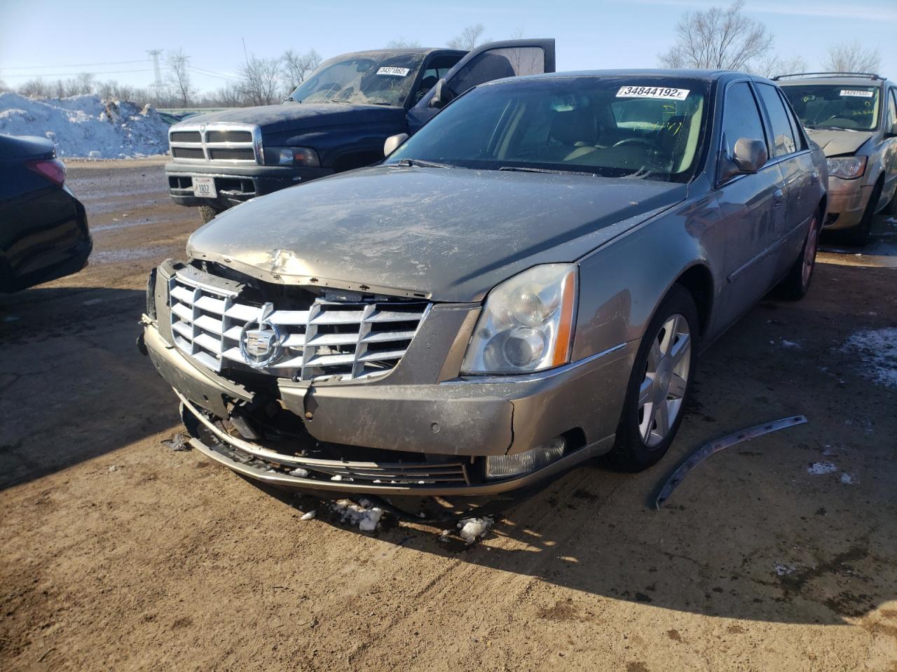 Photo 2 from auction – 2007 CADILLAC DTS with VIN 1G6KD57Y77U144141