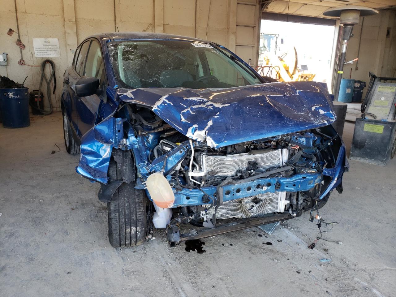 Photo 9 from auction – 2017 FORD ESCAPE S with VIN 1FMCU0F71HUD67771