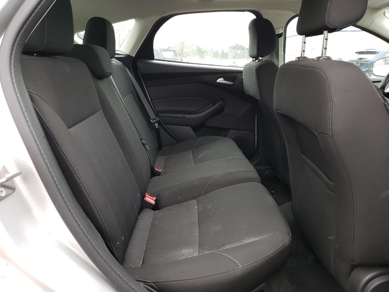 Photo 6 from auction – 2018 FORD FOCUS SEL with VIN 1FADP3M2XJL265105